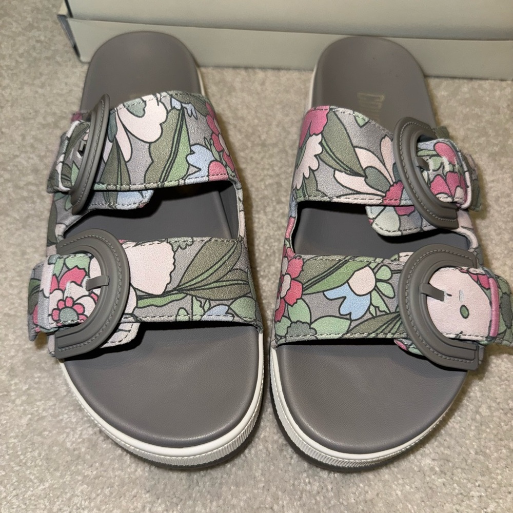 NWT Cougar Pepa Double Strap Slide in Grey Floral Size 7